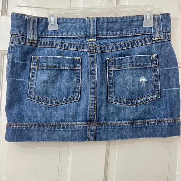 Old Navy Sz 10 Vtg Y2K Denim Micro Mini Skirt Blue Low Rise Distressed - Picture 2 of 4